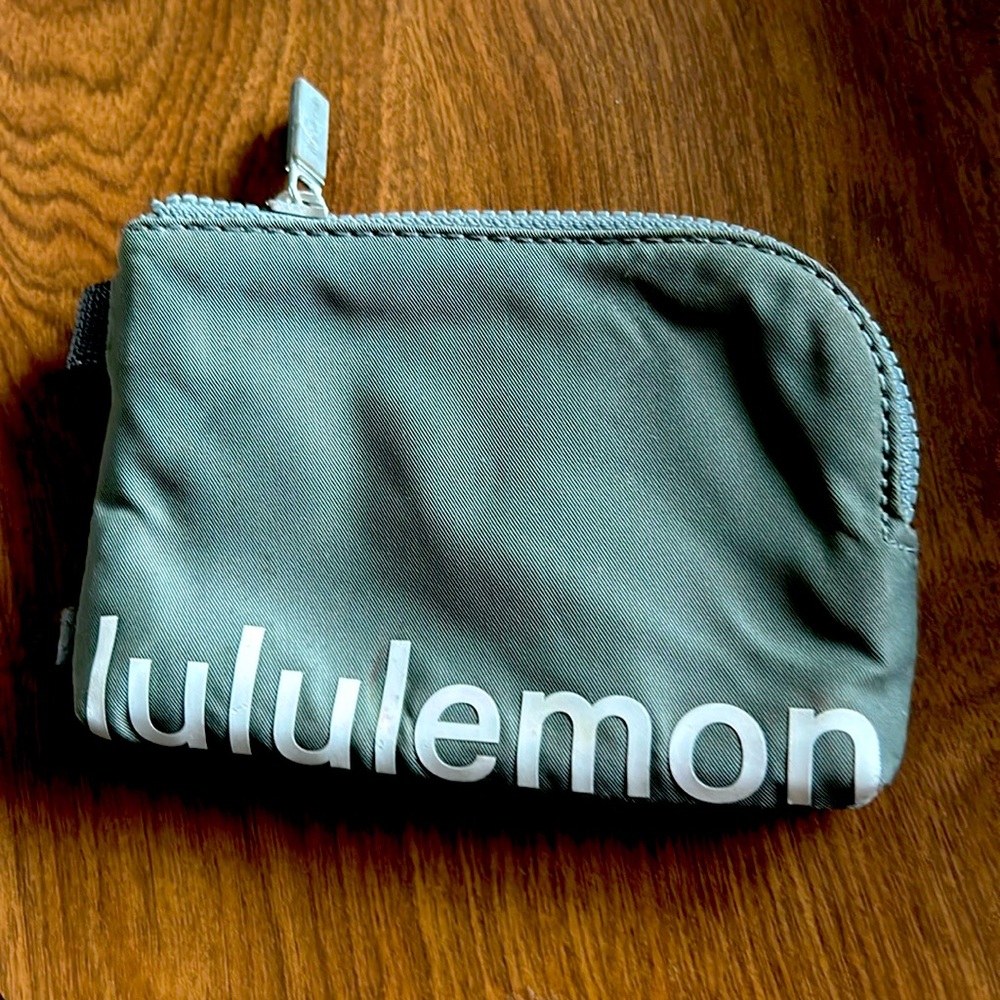 Change and cards wallet